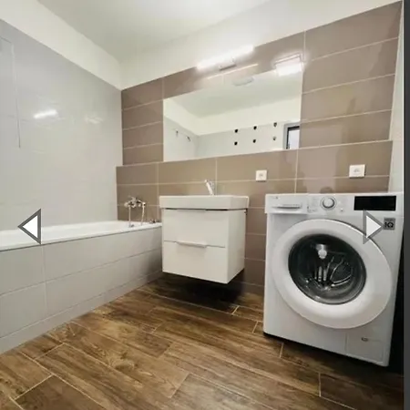 Bajkalska 2c 2-samostatne Izby Apartament